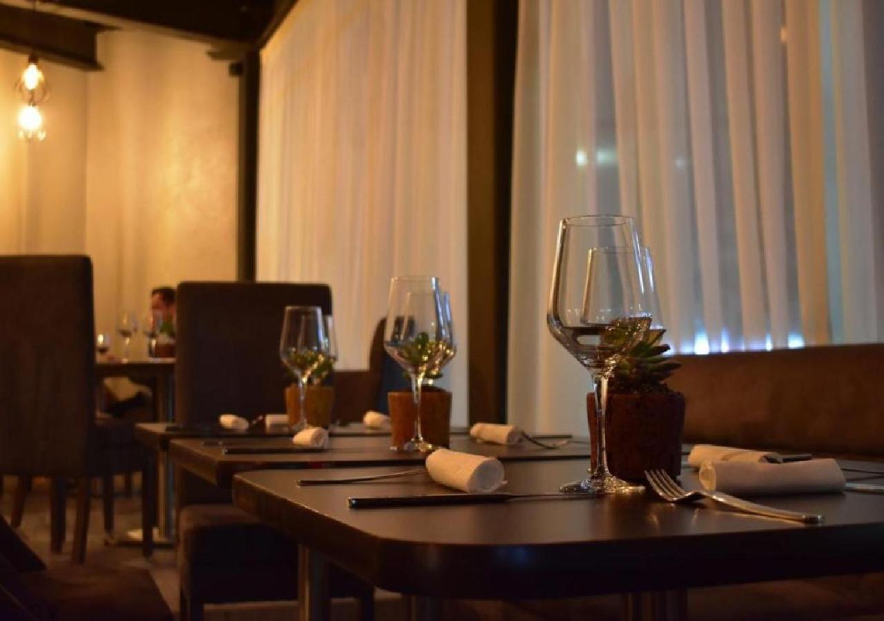 Esduma Hk Hotel Pachuca Екстер'єр фото