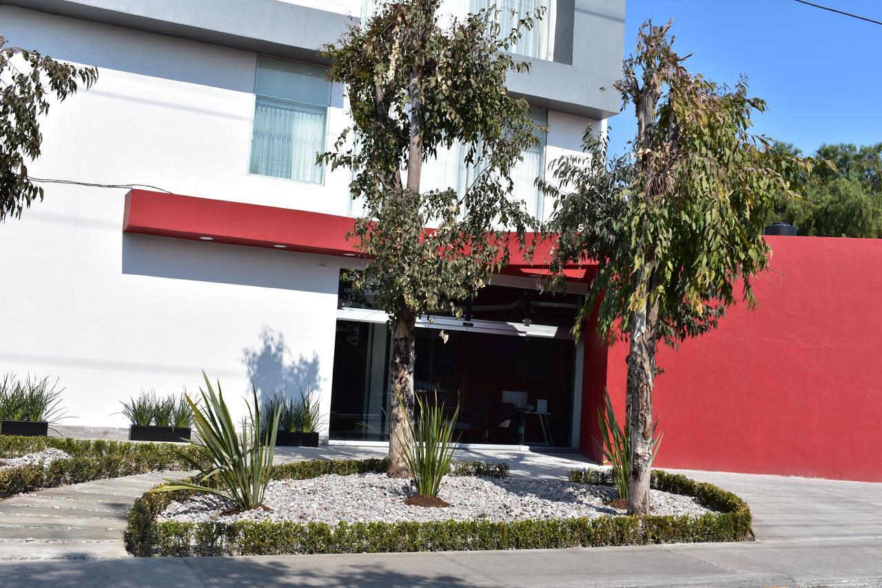 Esduma Hk Hotel Pachuca Екстер'єр фото
